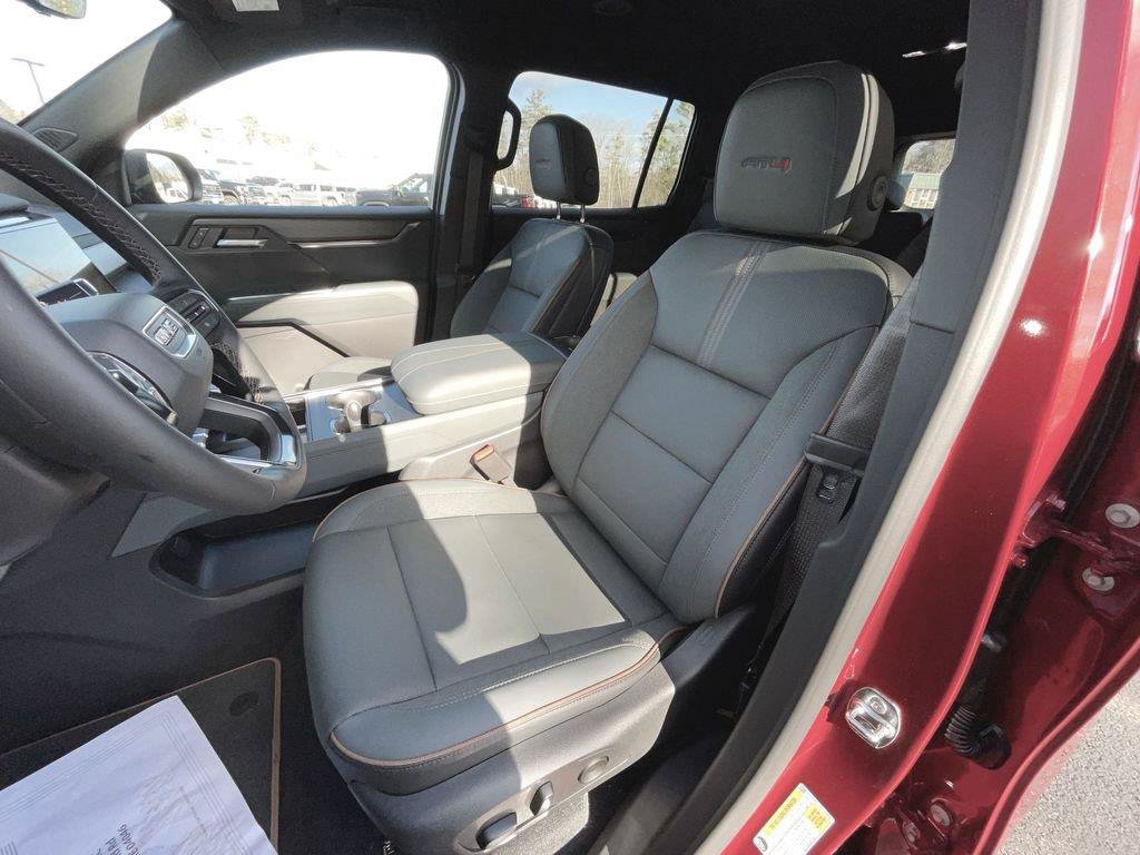 New 2026 GMC Acadia AT4 AWD/4WD image 25