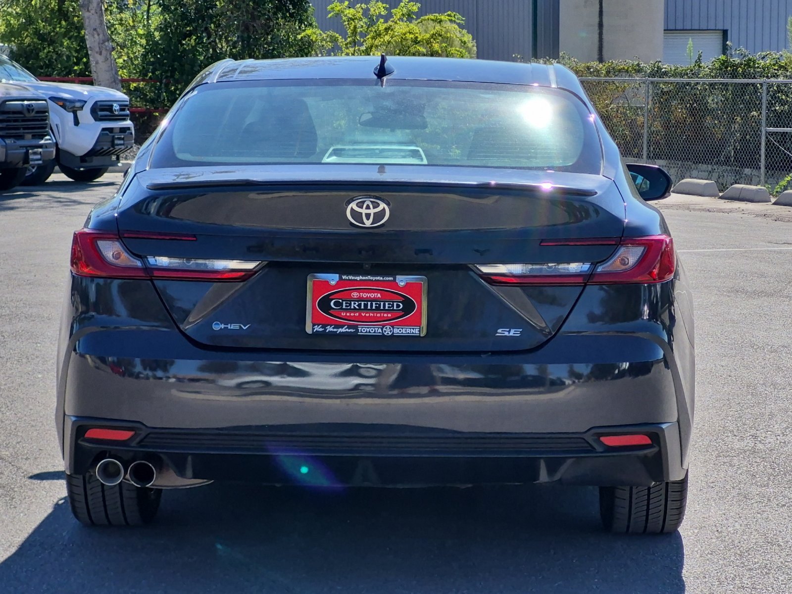 Certified 2025 Toyota Camry SE FWD image 4