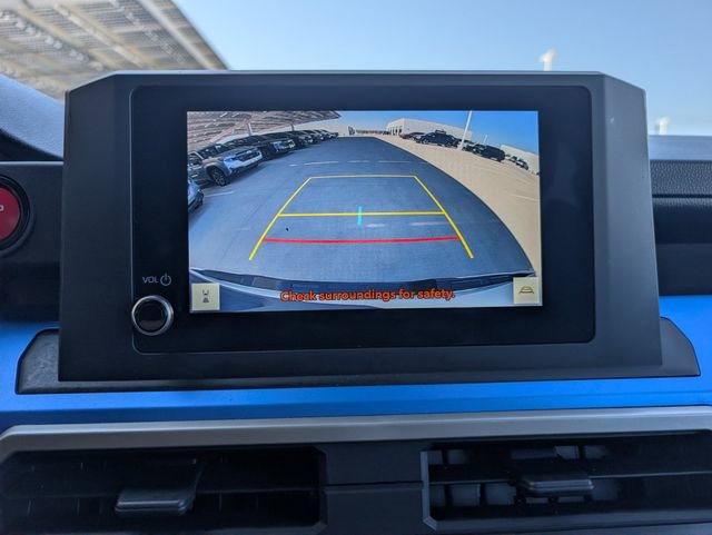 Used 2025 Toyota Tacoma TRD Off-Road image 17