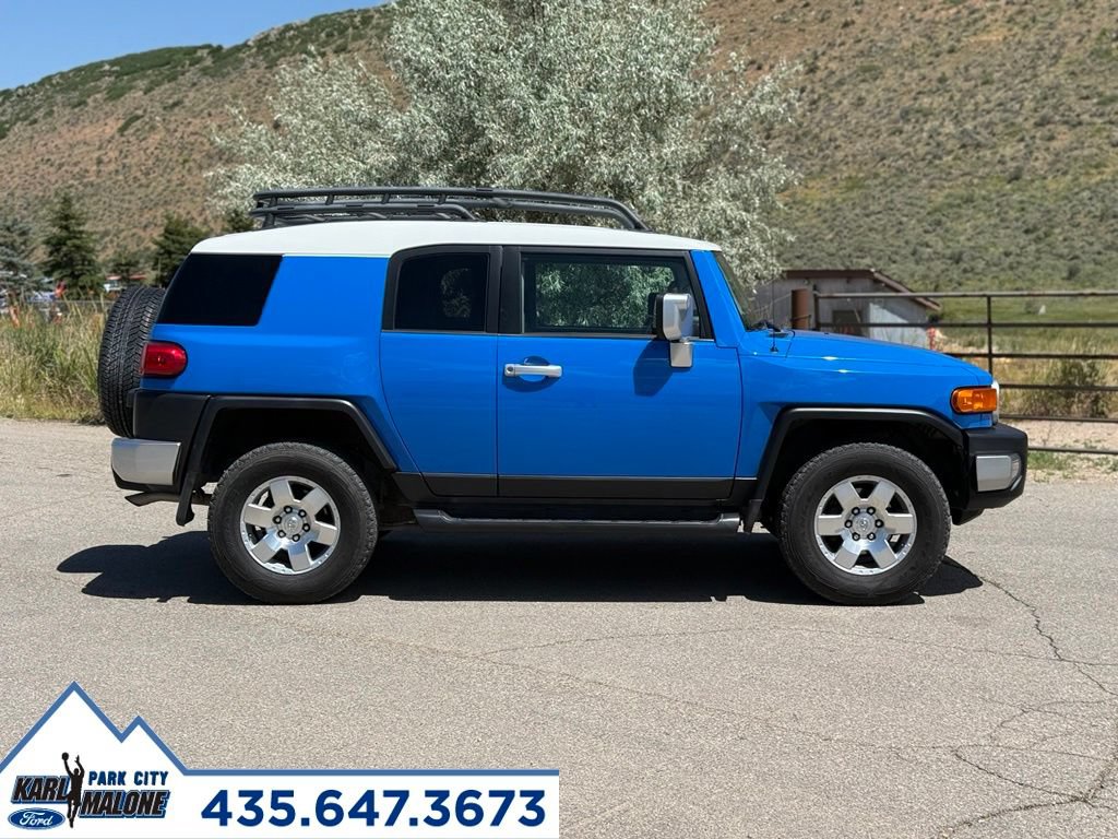 Used 2007 Toyota FJ Cruiser 4WD image 6