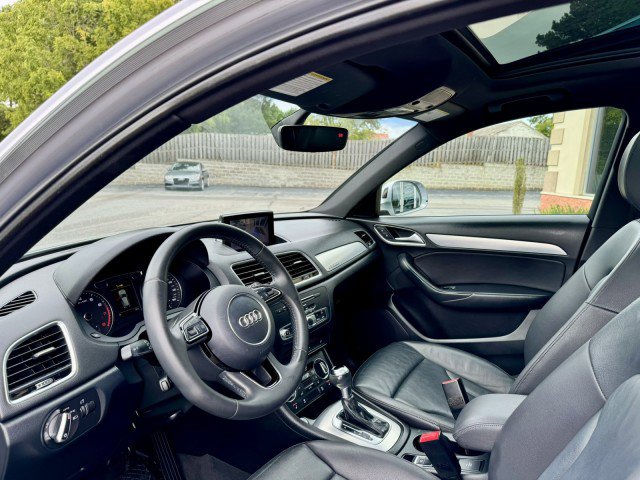 Used 2018 Audi Q3 2.0T Premium Plus image 12