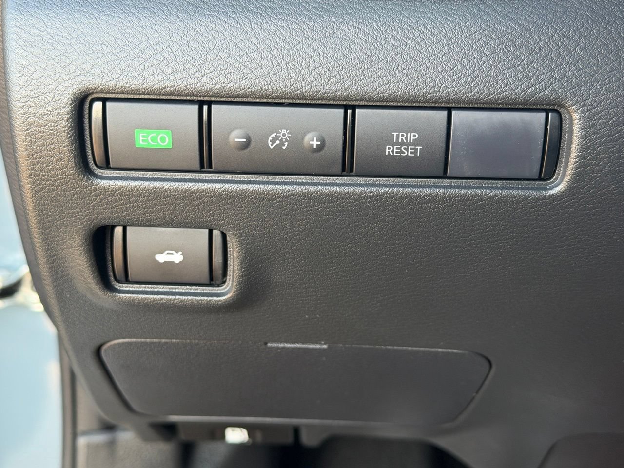 Certified 2024 Nissan Sentra SV w/ All-Weather Package FWD image 20
