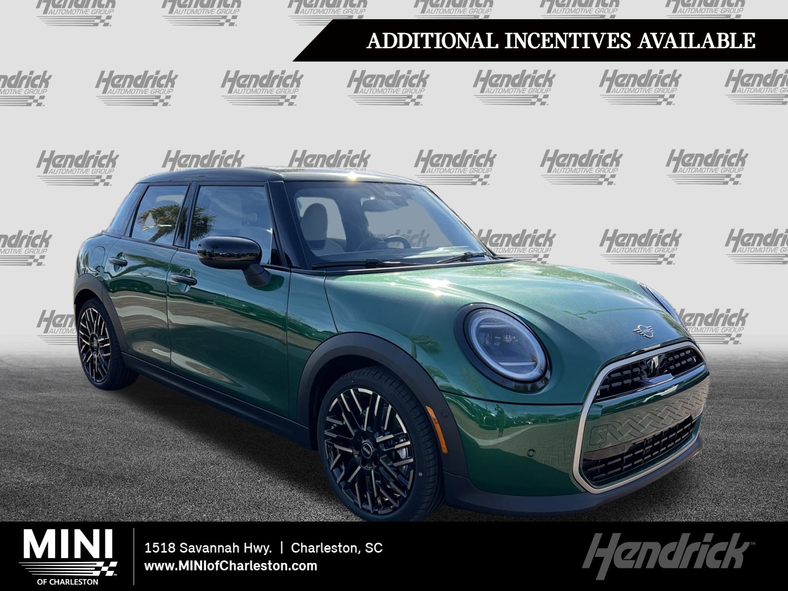 New 2026 MINI Cooper 4-Door Hardtop FWD image 1
