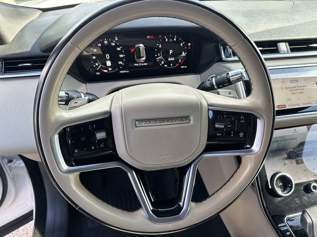 Used 2021 Land Rover Range Rover Velar R-Dynamic S image 24