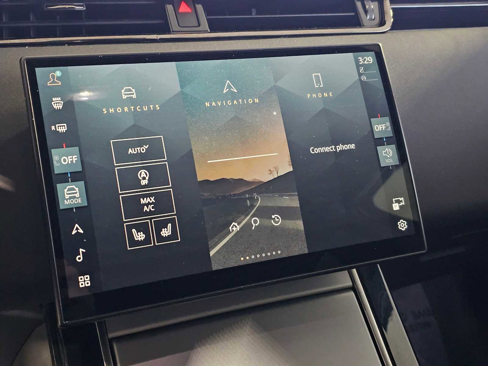 Used 2024 Land Rover Range Rover Evoque S image 24