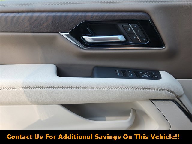 New 2026 GMC Yukon XL Denali w/ LPO, Floor Liner Package image 17