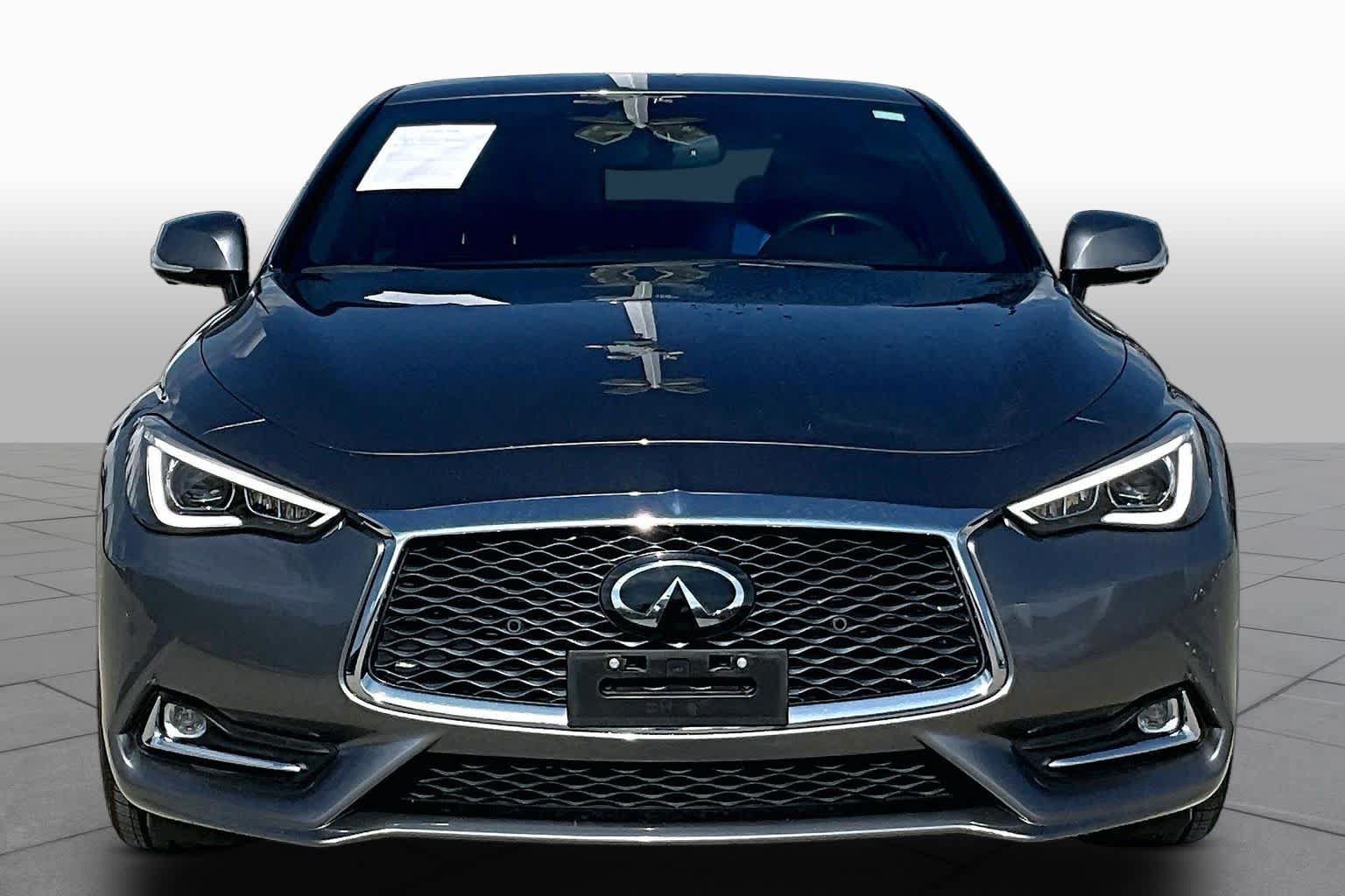 Used 2022 INFINITI Q60 3.0t Luxe w/ Essential Package RWD image 3