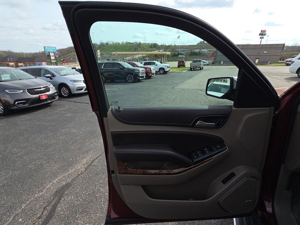 Used 2020 Chevrolet Tahoe Premier image 12