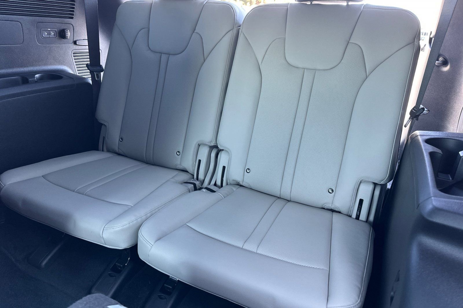 New 2026 Kia Sorento SX Prestige image 15