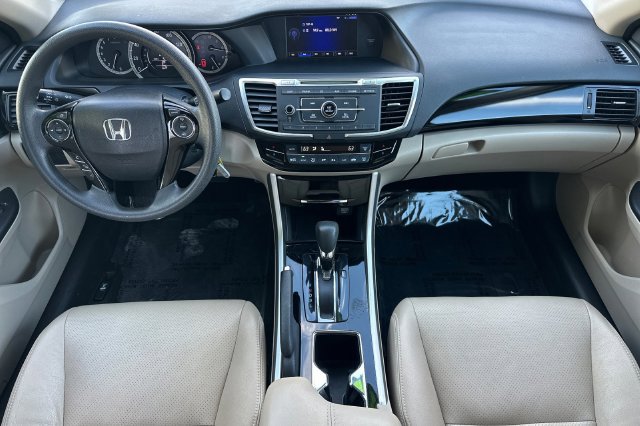 Used 2017 Honda Accord LX image 15