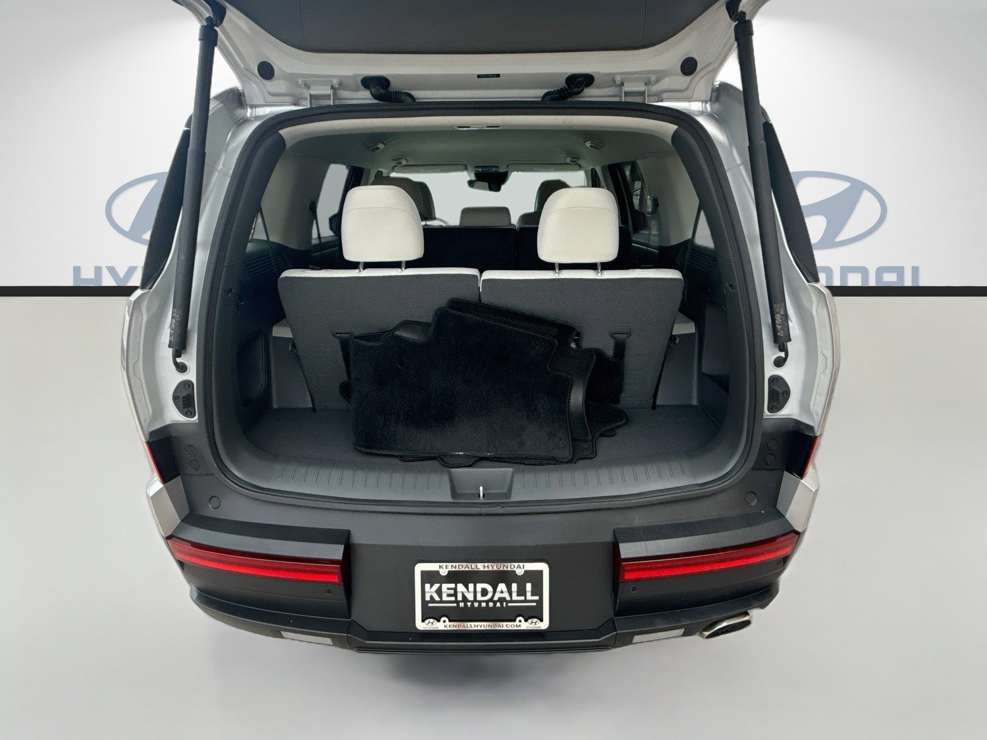 Used 2024 Hyundai Santa Fe SE FWD image 23