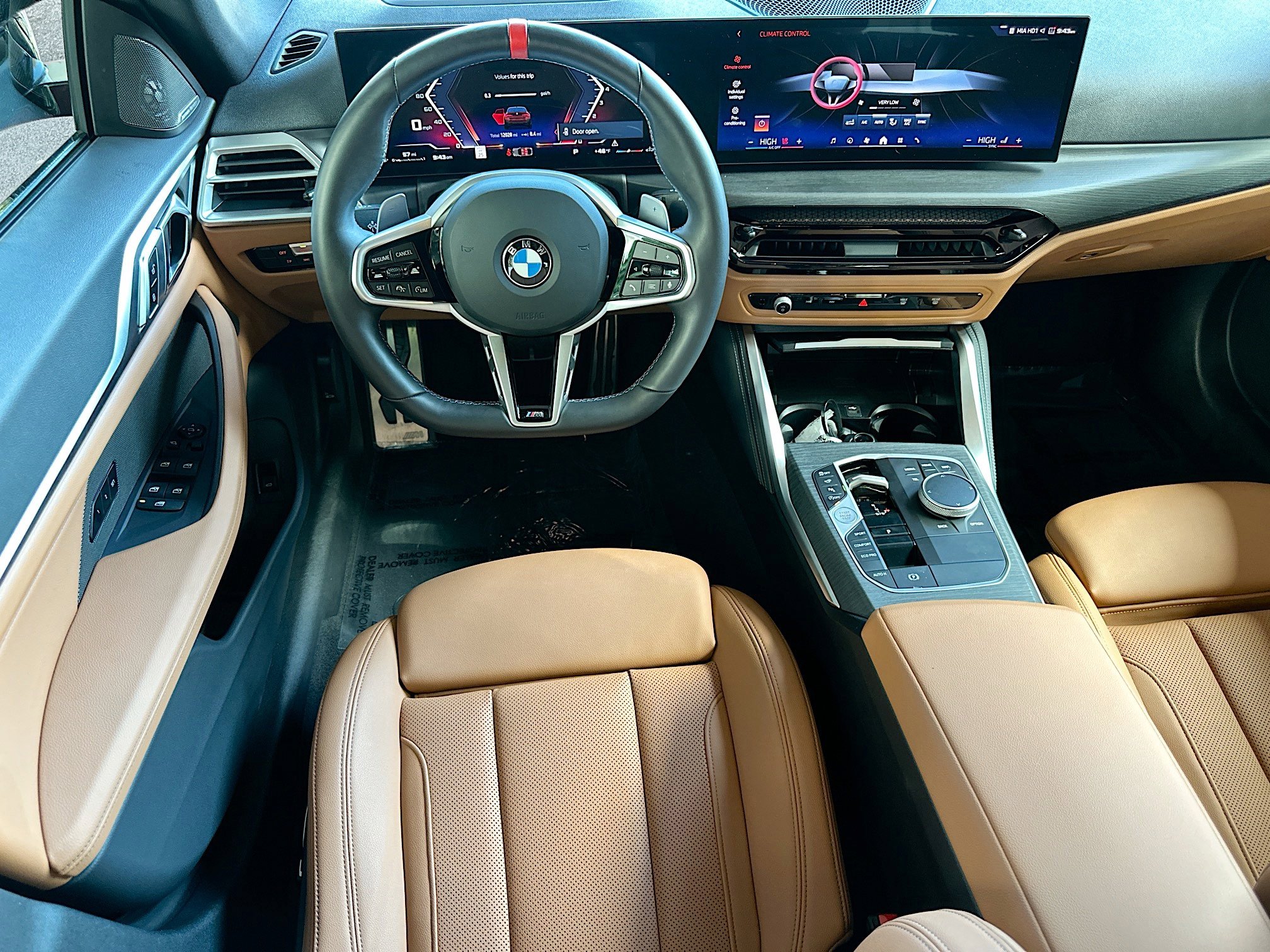 Used 2025 BMW M440i image 24