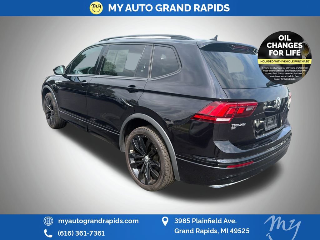 Used 2020 Volkswagen Tiguan SE R-Line w/ 3rd Row Seat Package AWD/4WD image 5