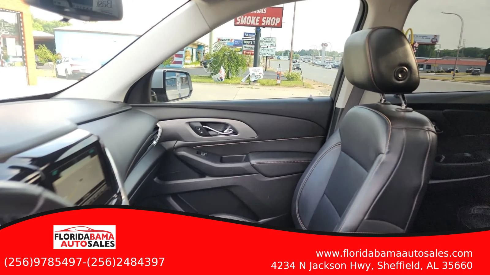 Used 2018 Chevrolet Traverse LT FWD image 23