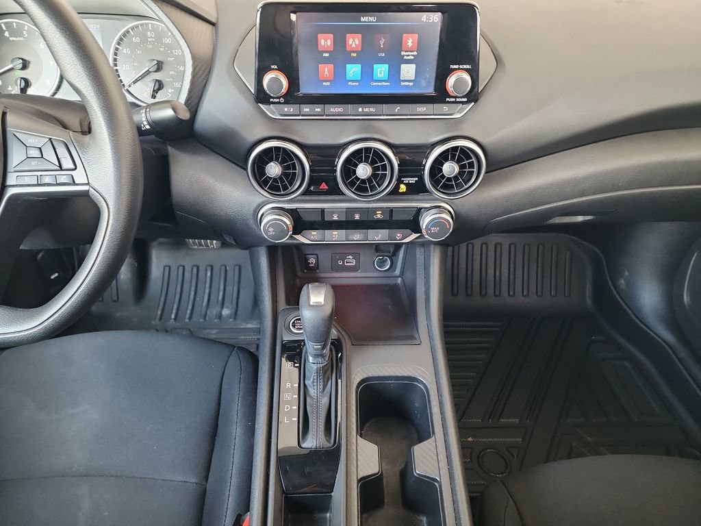 Used 2024 Nissan Sentra S image 24