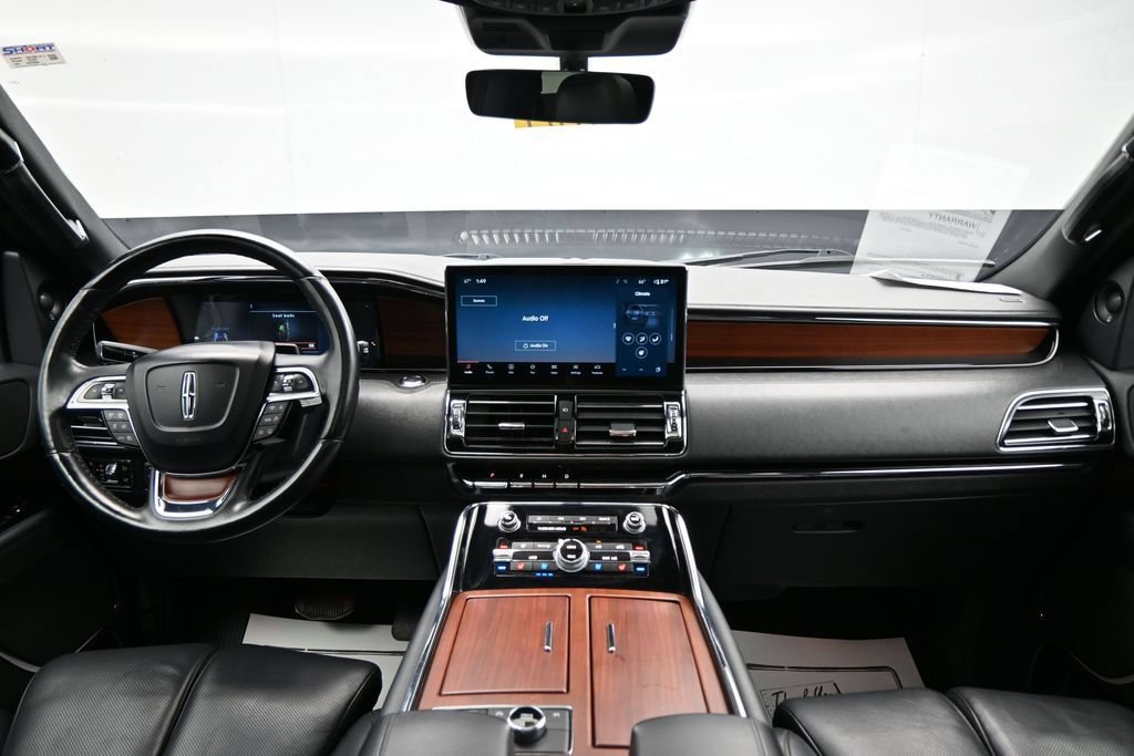 Used 2023 Lincoln Navigator Reserve AWD/4WD image 15