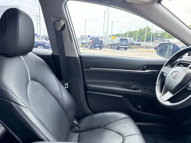 Used 2021 Toyota Camry XSE w/ Navigation Package FWD image 16