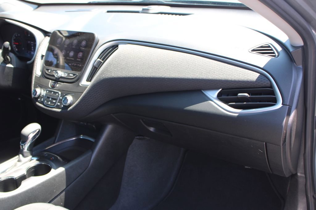 Used 2024 Chevrolet Malibu LT FWD image 28