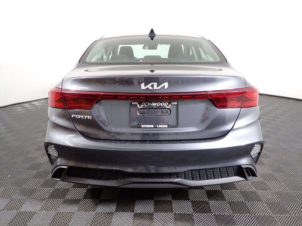 Used 2023 Kia Forte LXS FWD image 12