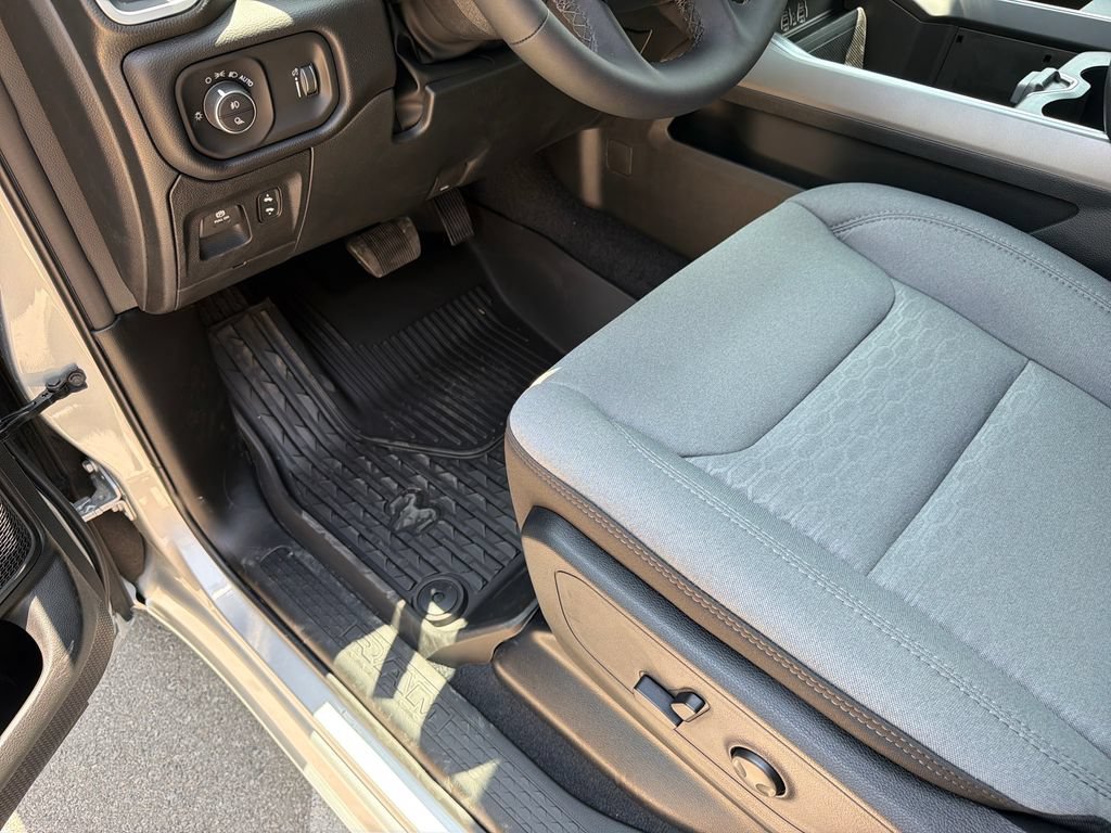 New 2026 RAM 1500 Lone Star AWD/4WD image 20