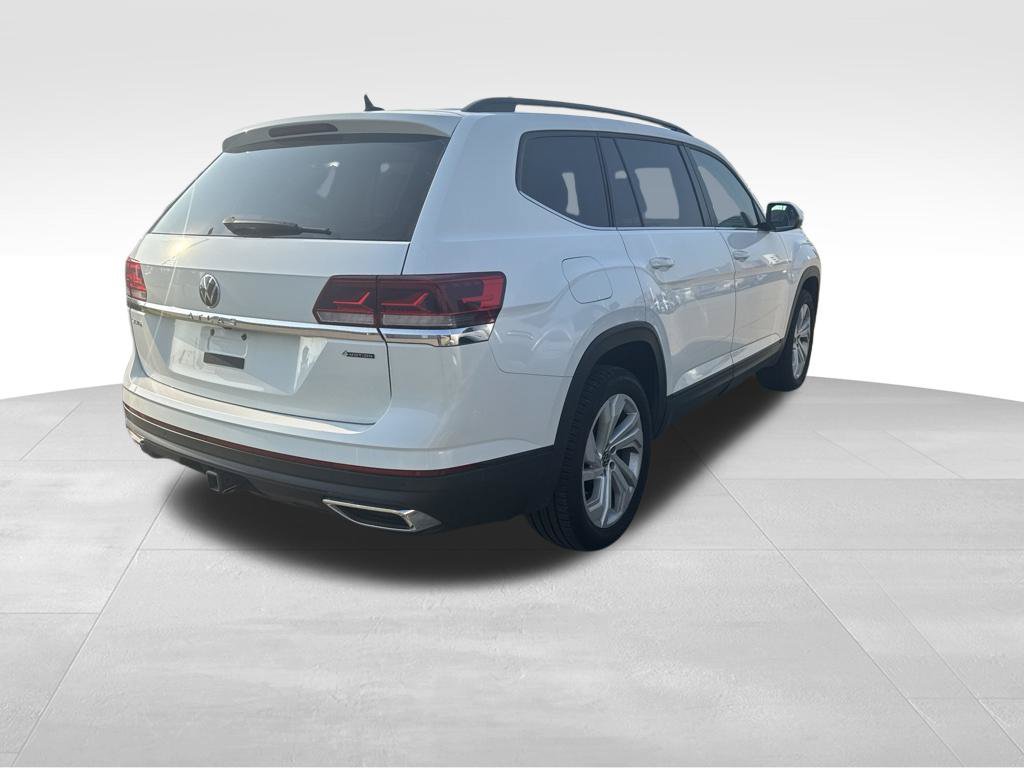 Used 2023 Volkswagen Atlas SE AWD/4WD image 3