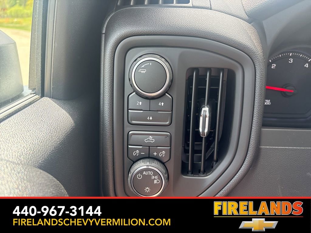 New 2026 Chevrolet Silverado 3500 W/T AWD/4WD image 3