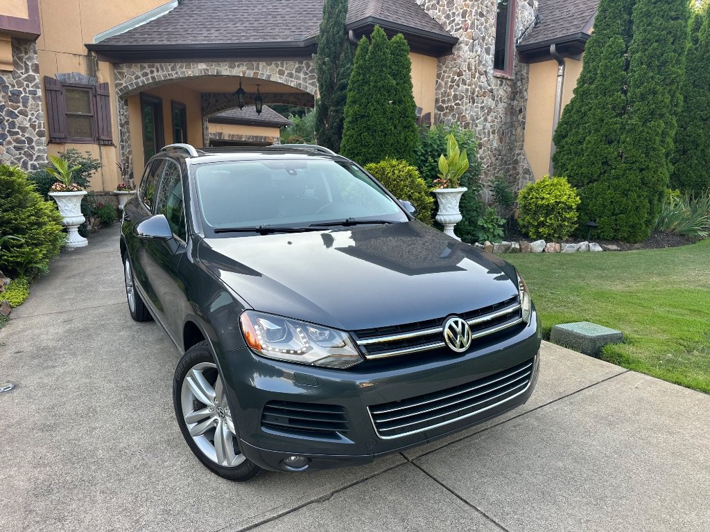 Used 2013 Volkswagen Touareg Executive