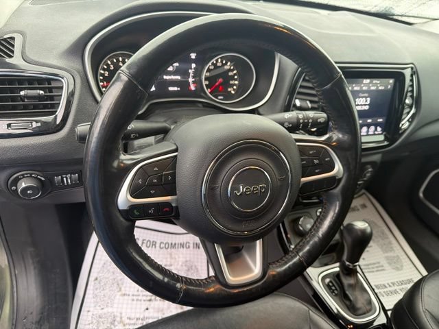 Used 2019 Jeep Compass Limited AWD/4WD image 13