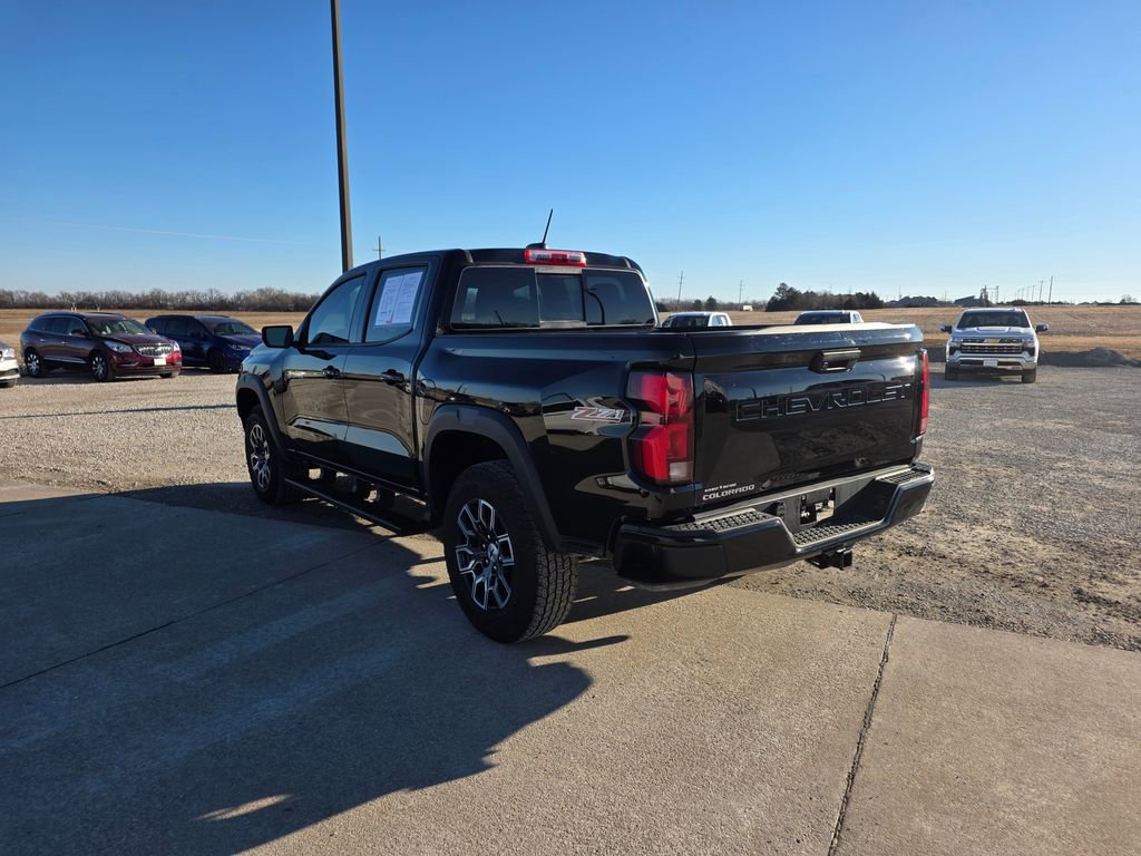 Used 2024 Chevrolet Colorado Z71 w/ Advanced Trailering Package image 6