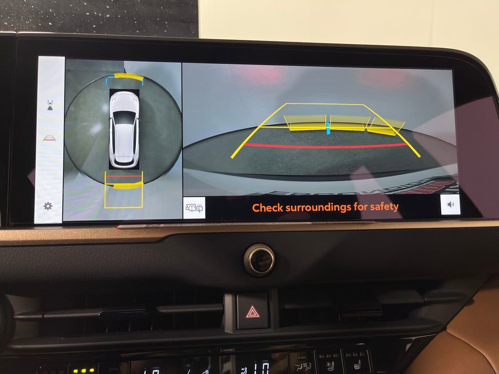 New 2026 Toyota Crown Signia AWD/4WD image 21