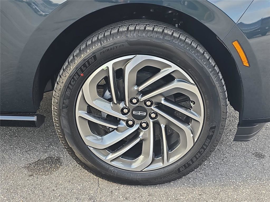 New 2026 Lincoln Navigator Reserve AWD/4WD image 25