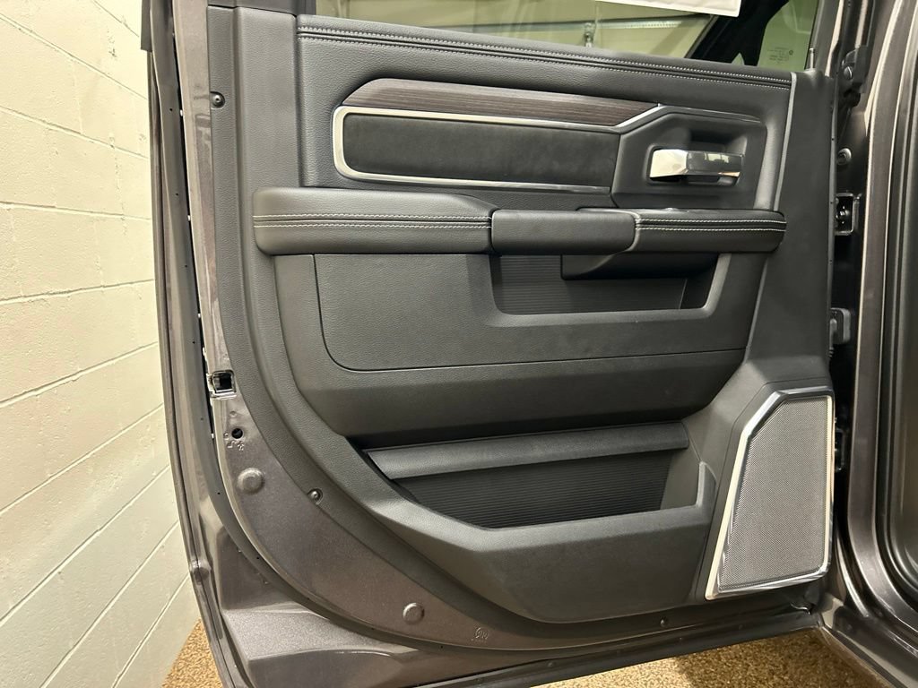 New 2026 RAM 4500 4x4 Crew Cab DRW w/ Laramie Trim Package image 13