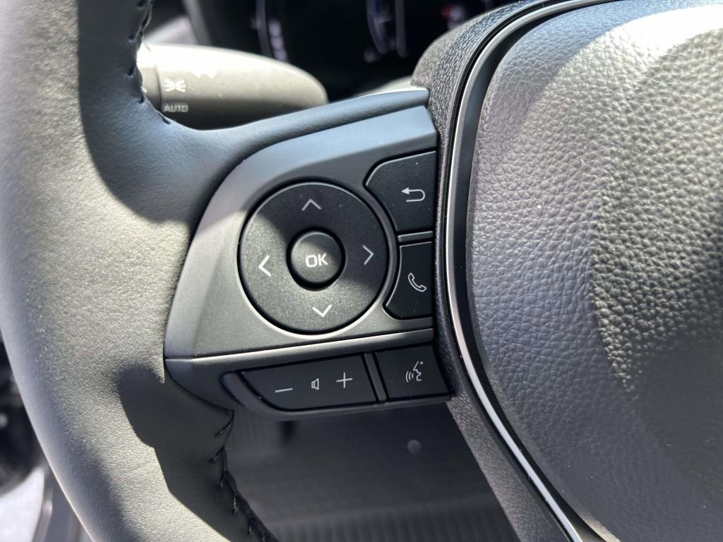 New 2026 Toyota Corolla SE FWD image 18