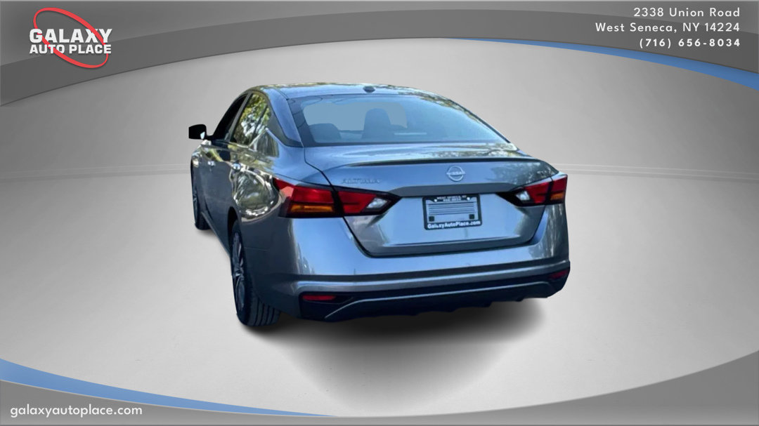 Used 2023 Nissan Altima 2.5 SV image 7