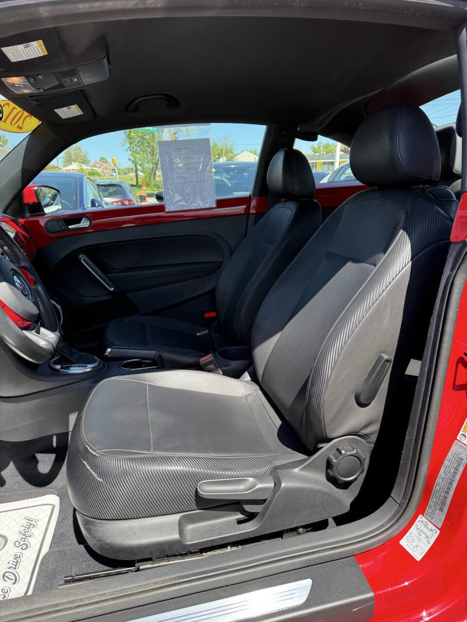 Used 2012 Volkswagen Beetle 2.5 FWD image 10