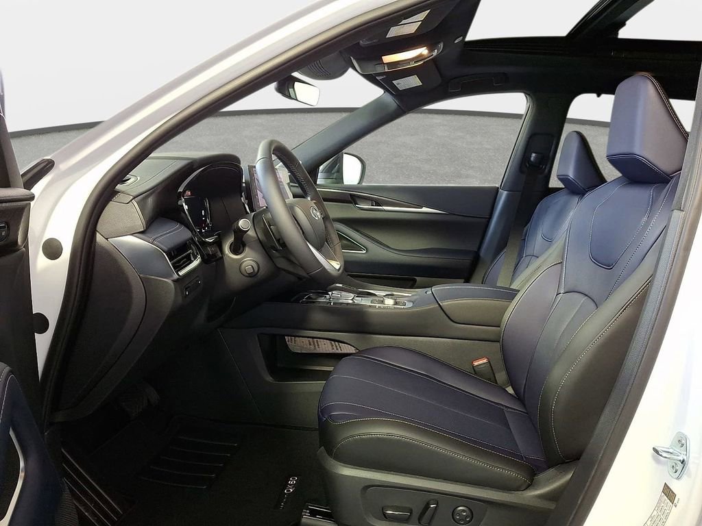 New 2026 INFINITI QX60 Sport image 13