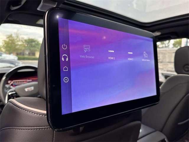 New 2026 Cadillac Escalade Luxury w/ LPO, Radiant Package image 15
