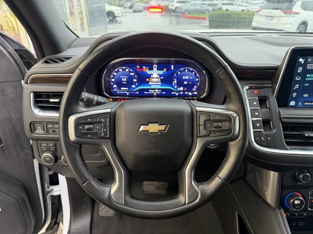 Used 2023 Chevrolet Suburban Premier image 20