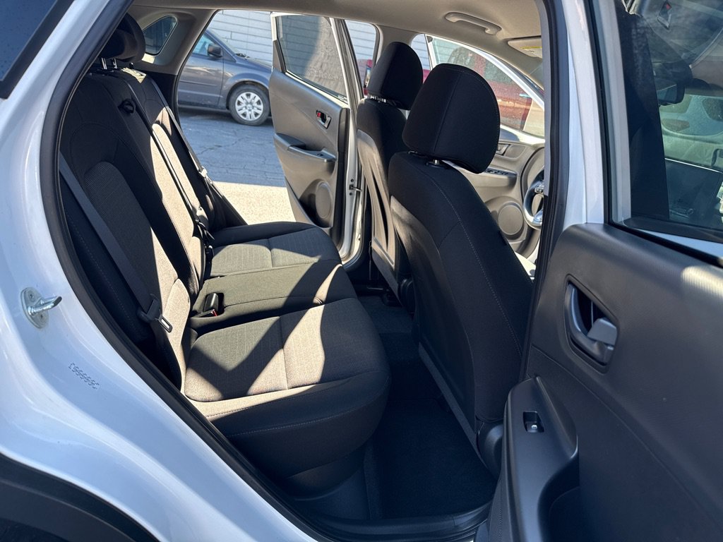 Used 2022 Hyundai Kona SEL w/ Cargo Package FWD image 12