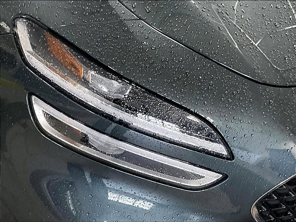 Used 2022 Genesis G70 3.3T w/ Sport Advanced Package AWD/4WD image 31