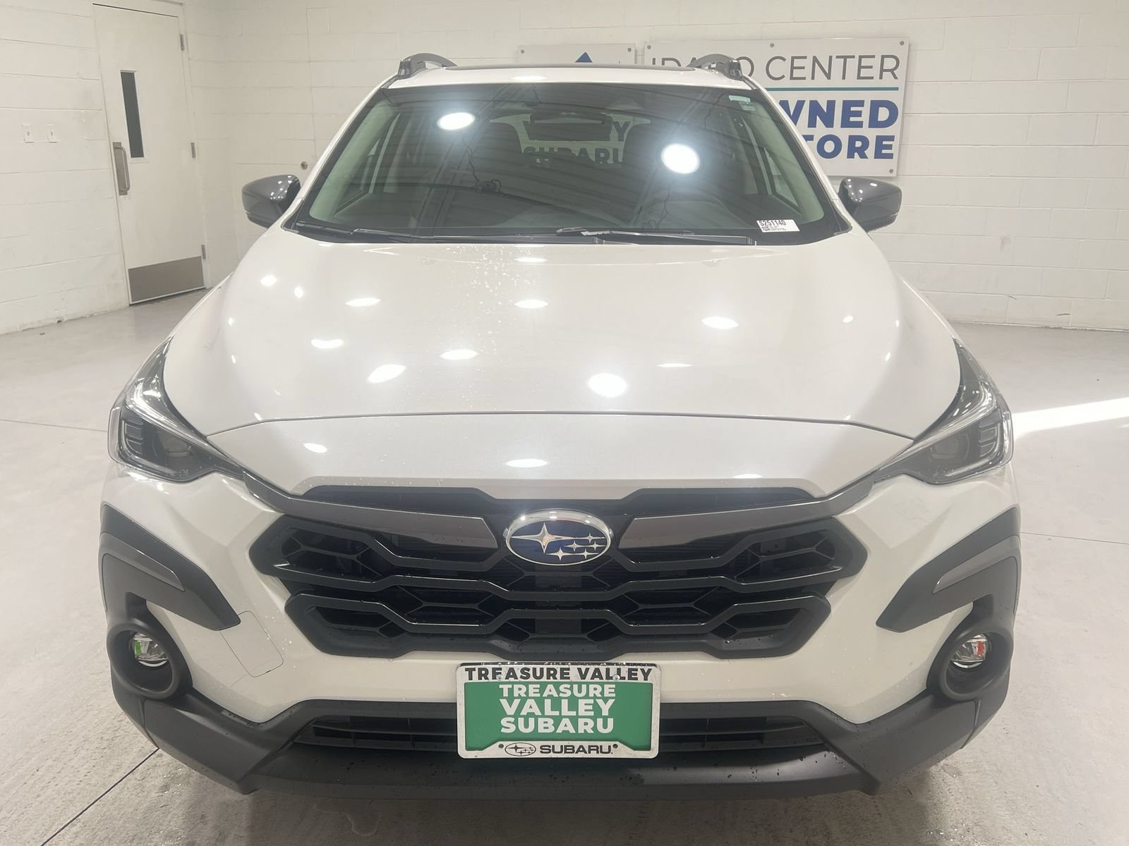Certified 2025 Subaru Crosstrek 2.5i Limited w/ Crosstrek Mirror Package AWD/4WD image 3