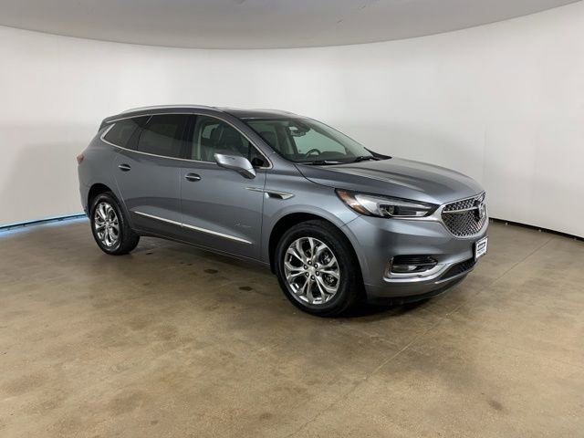 Used 2021 Buick Enclave Avenir w/ Avenir Technology Package AWD/4WD image 5