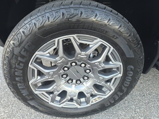 Used 2024 GMC Hummer EV 3X image 21