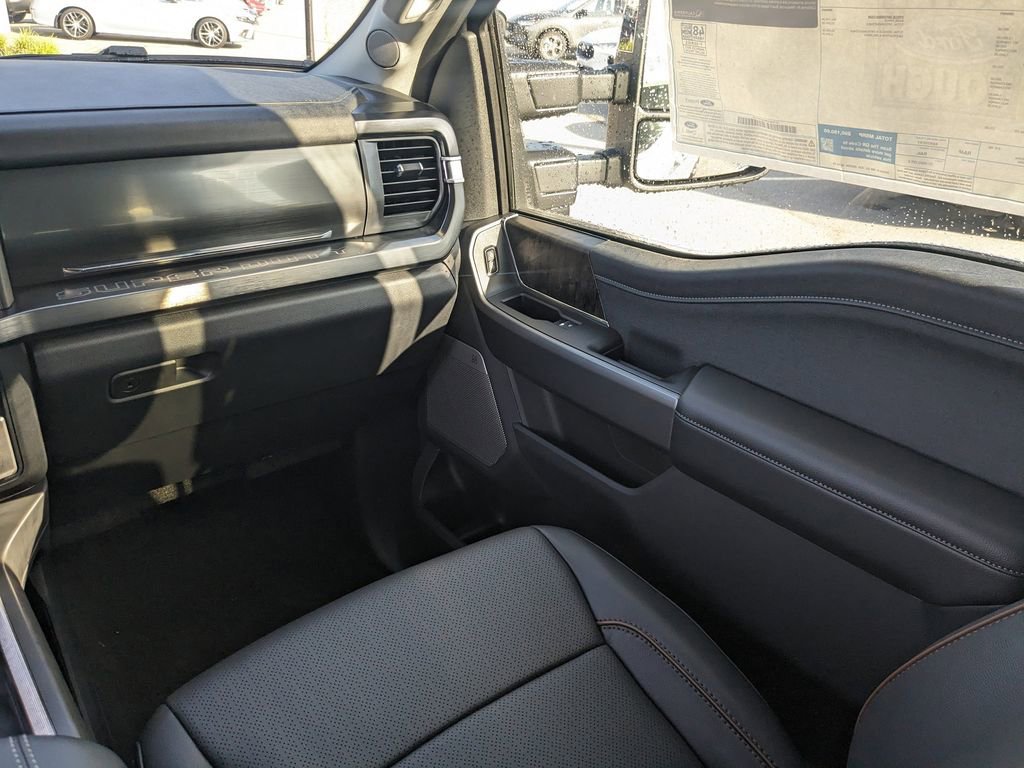 New 2025 Ford F250 Lariat w/ Lariat Ultimate Package image 19