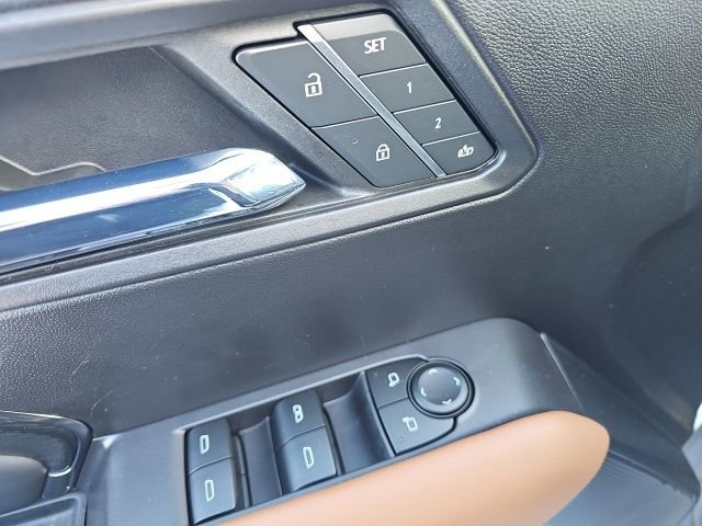 Certified 2023 GMC Canyon AT4 w/ AT4 Premium Package image 14