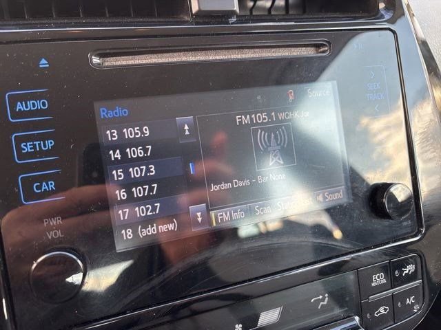 Used 2016 Toyota Prius Two image 21