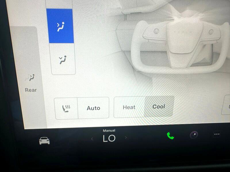 Used 2023 Tesla Model X image 54