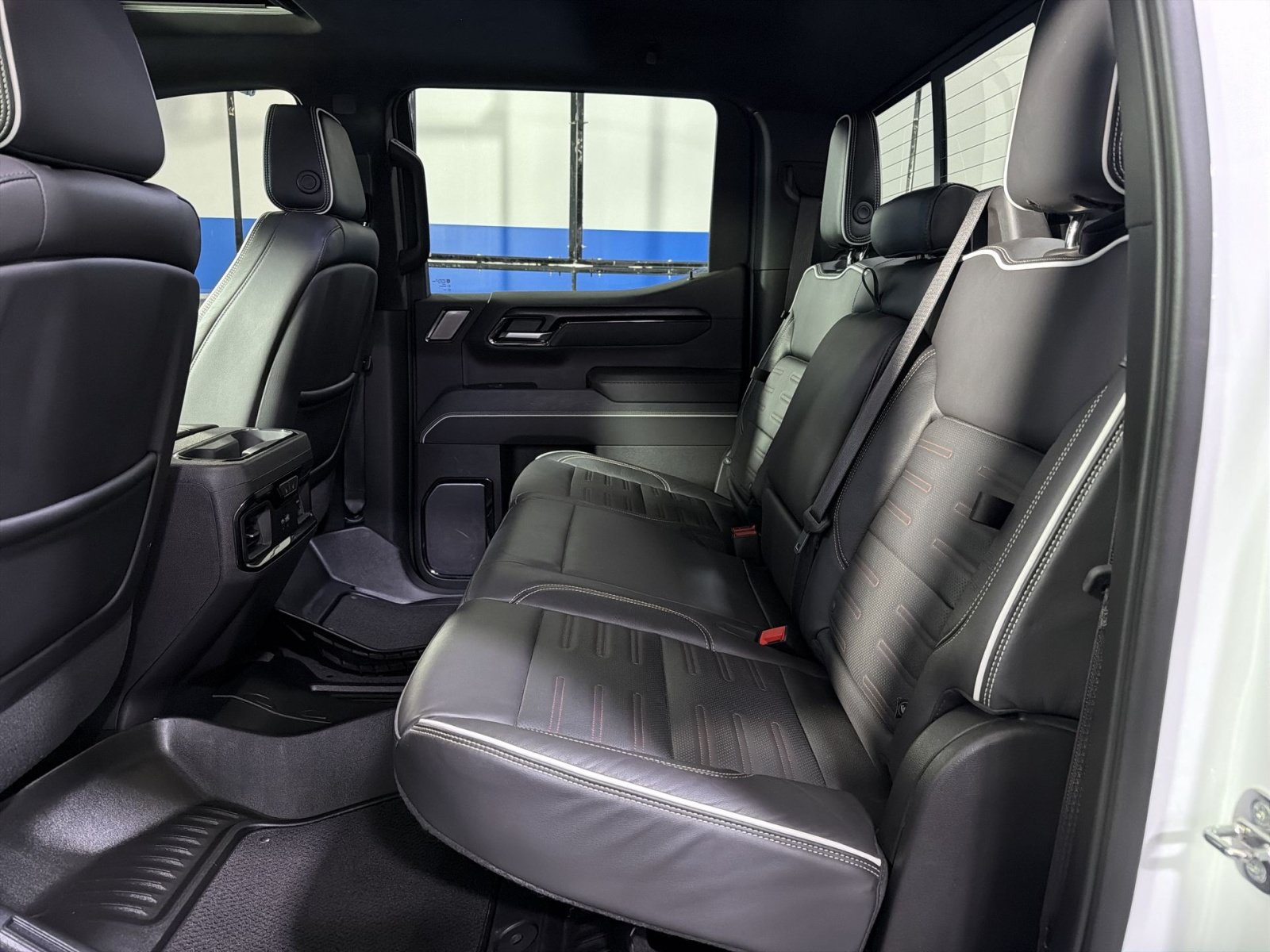 Used 2024 GMC Sierra 1500 AT4X AWD/4WD image 28