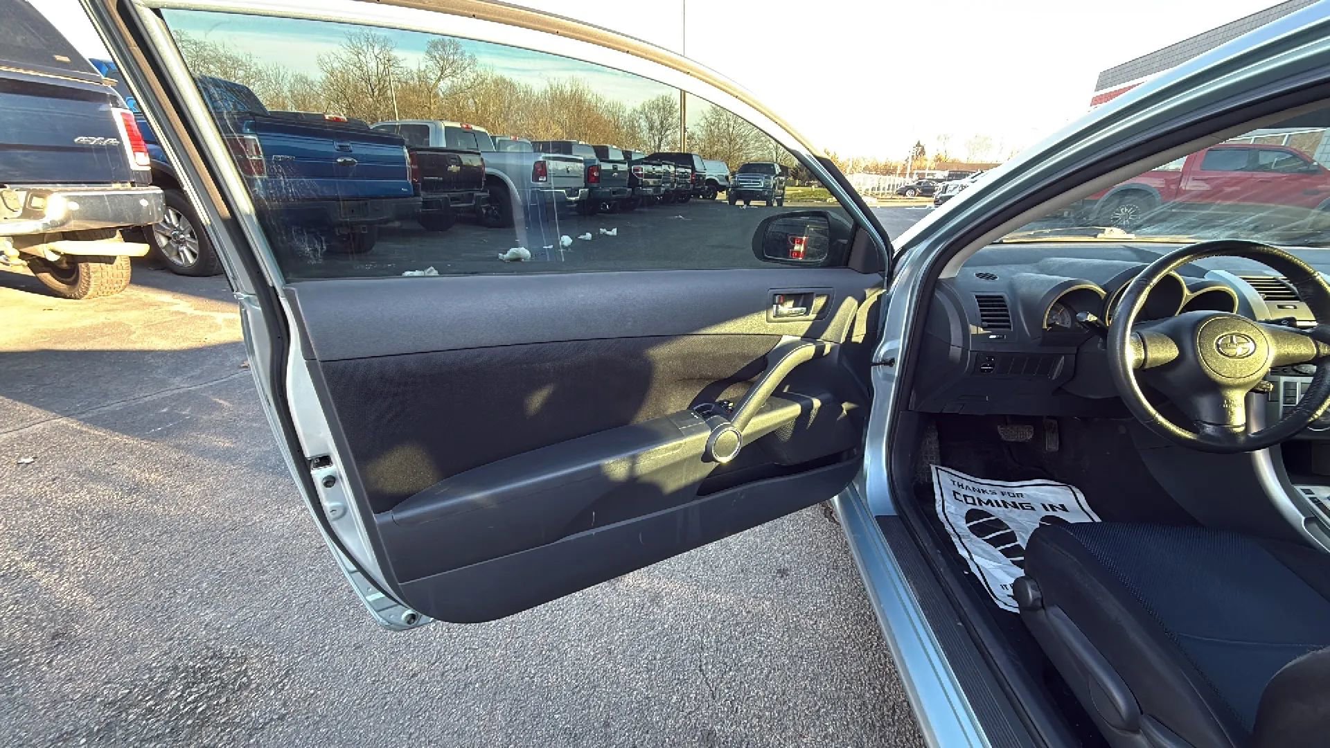 Used 2005 Scion tC image 9