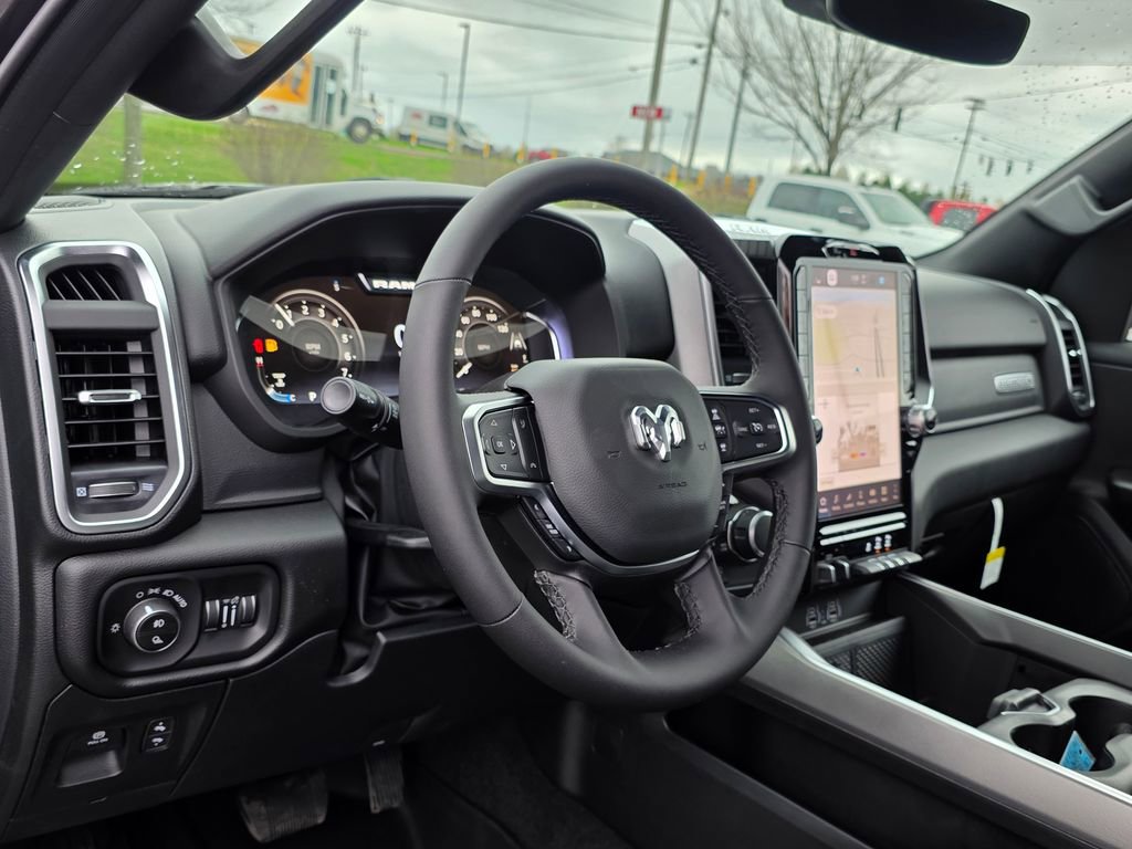 New 2026 RAM 1500 4x4 Crew Cab image 10
